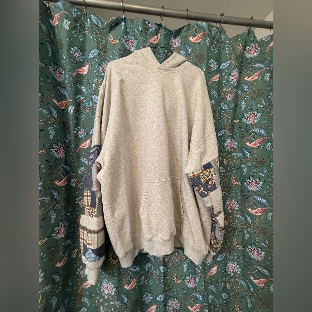 Abercrombie & Fitch Light Gray Hoodie